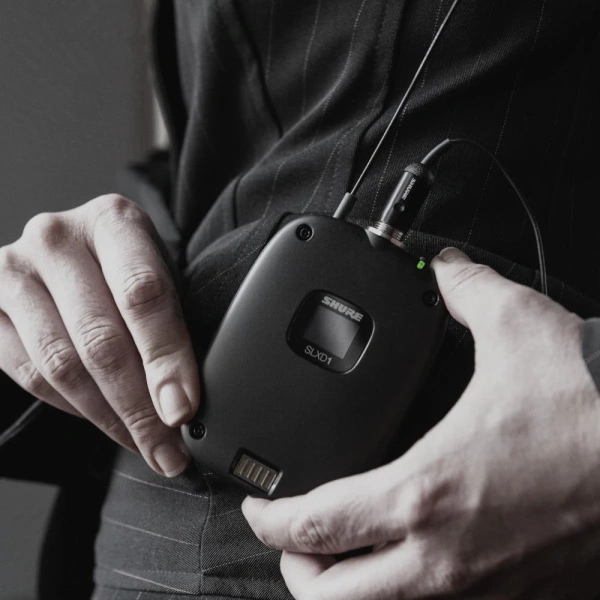 Беспроводной передатчик Shure SLXD1