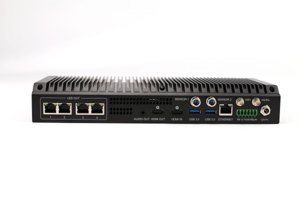 Медиасервер NovaStar Mbox600 Pro