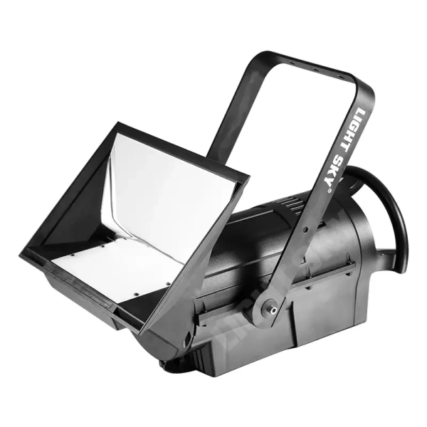 Светодиодный прожектор следящего света LIGHT SKY 8800-C42