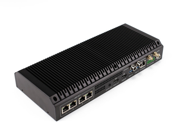 Медиасервер NovaStar Mbox600 Pro