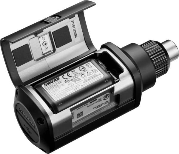 Беспроводной передатчик Shure Axient® AD3